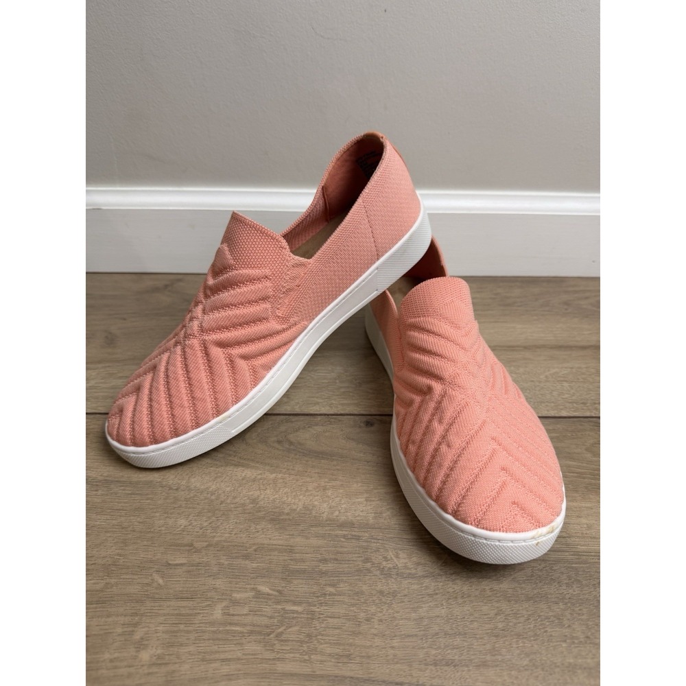 Women's Coral Orange Slip-on Shoes Sneakers Summer Beach Vintage 7 Eight Sz 8